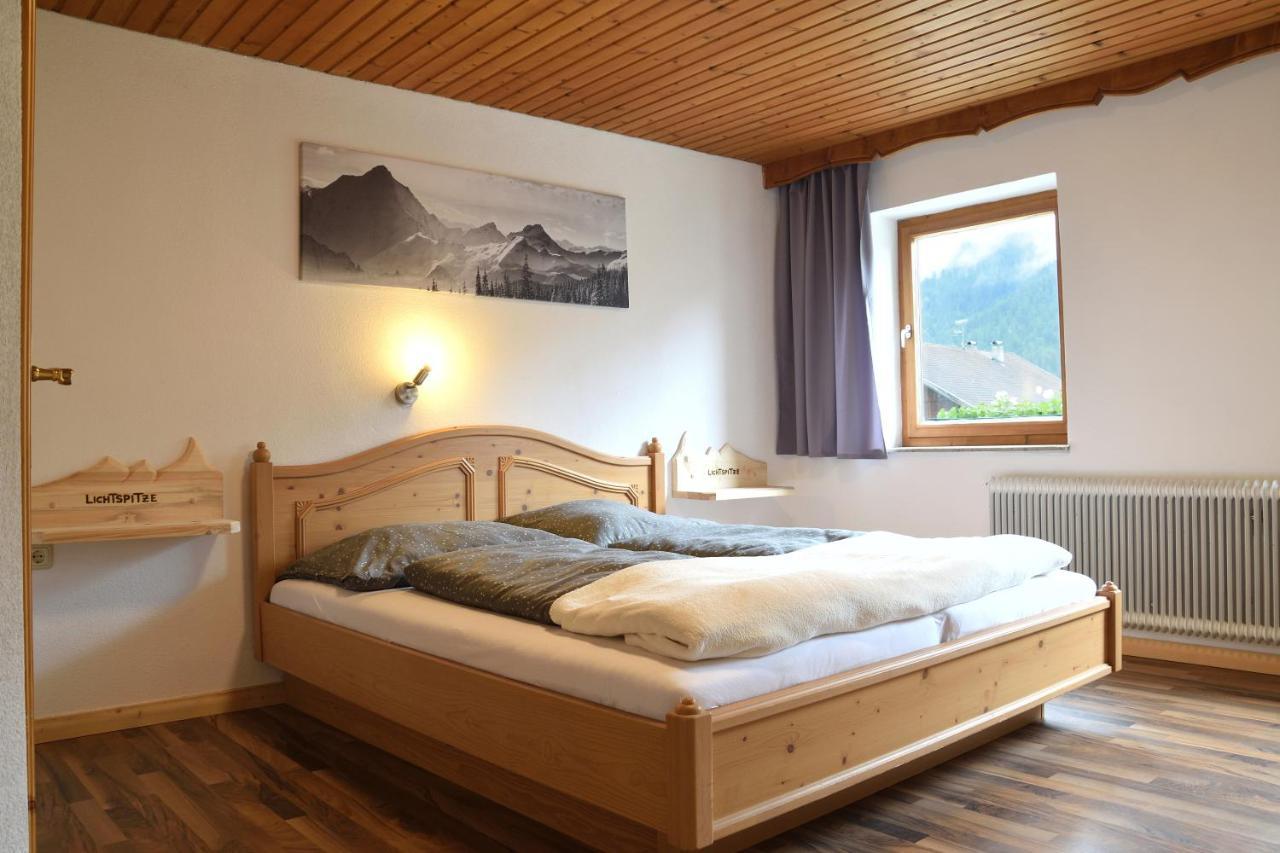 Pension Lichtspitze Hotel Haeselgehr Bagian luar foto